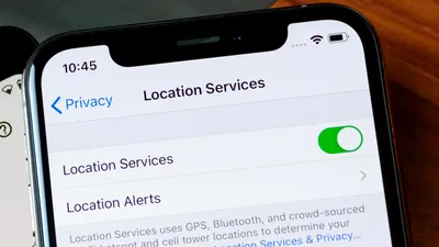 Telefoanele iPhone 11 înregistrează locaţia utilizatorului chiar şi cu GPS-ul oprit