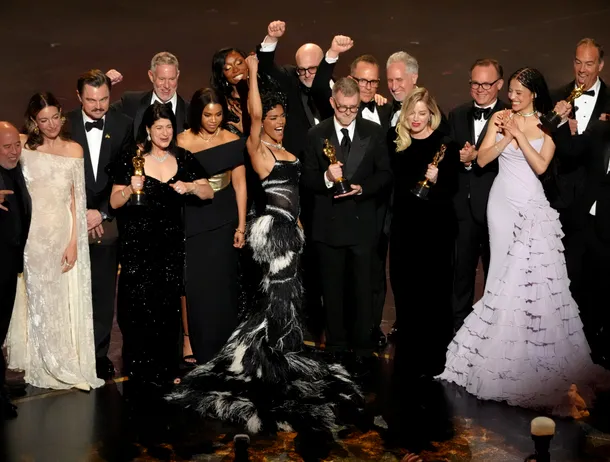 Oscar 2026: „One Battle After Another” a fost desemnat cel mai bun lungmetraj. Ce alte premii a mai luat filmul