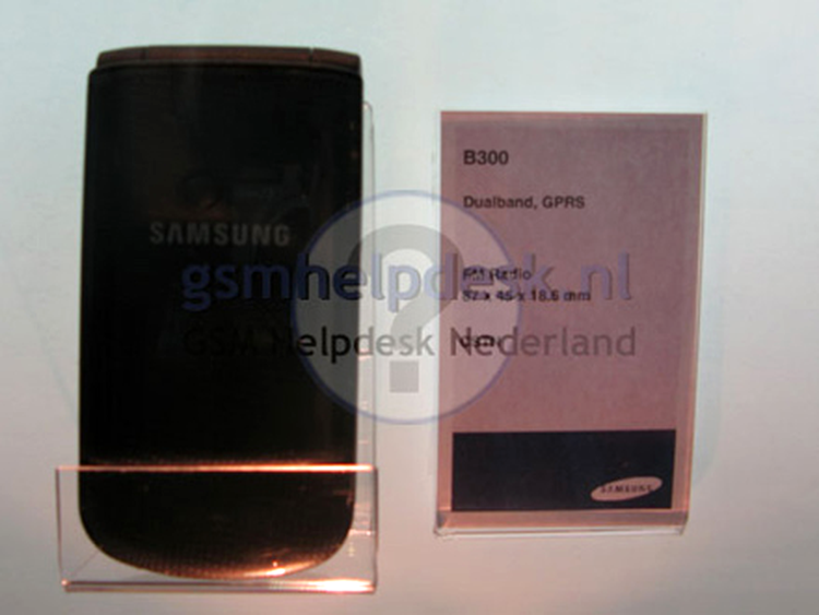 Samsung M620