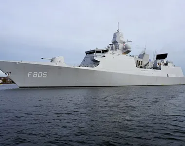 Un simplu tracker de 5 dolari a dezvăluit poziția unei nave de război olandeze