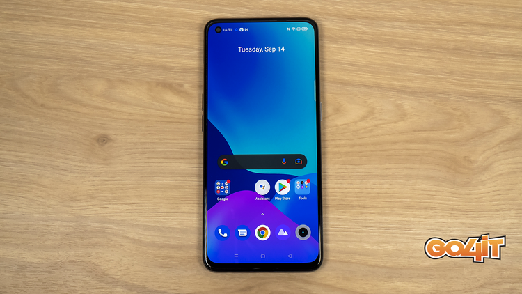 Realme GT Master Edition front center