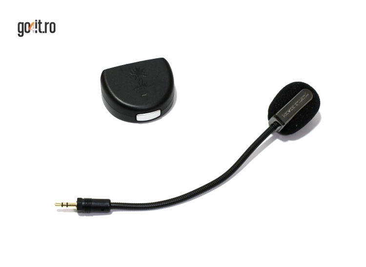 Microfonul şi adaptorul Bluetooth pentru Xbox 360