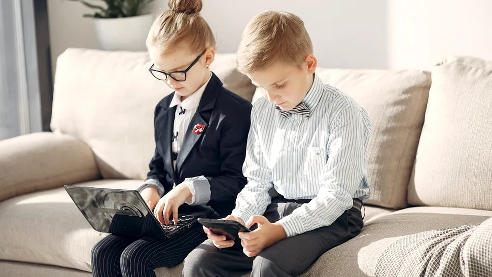 După modelul australian: Noul guvern olandez vrea interzicerea rețelelor sociale pentru copiii sub 15 ani