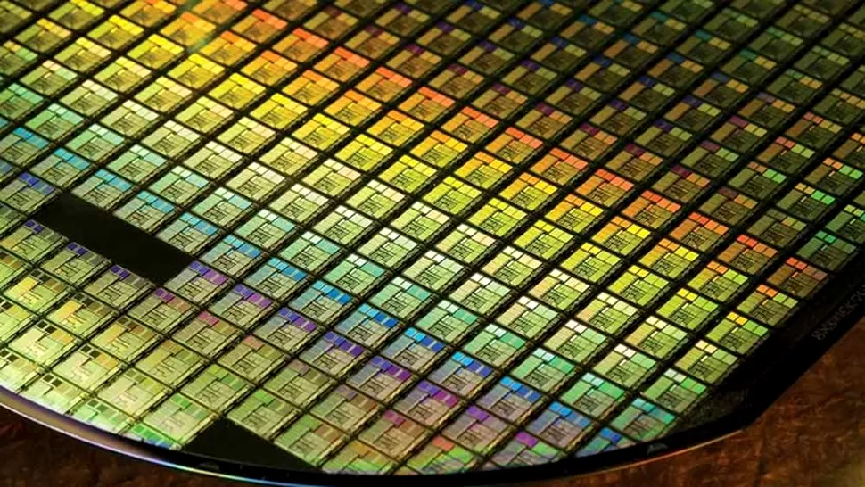 Apple, Qualcomm şi Huawei, pe cale să demareze producţia unei noi generaţii de chipseturi folosind procesul de fabricaţie pe 7nm