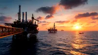 Prețurile petrolului dau înapoi. Ce se întâmplă în același timp cu instalațiile petroliere