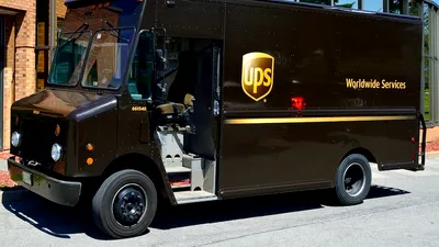 Duba de la UPS este cea mai „exclusivistă” maşină din lume, aceasta fiind imposibil de cumpărat