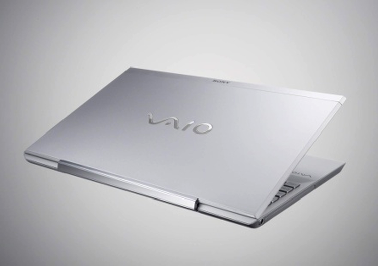 Sony VAIO SE - o carcasă foarte uşoară şi rezistentă