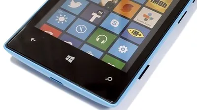 Microsoft intenţionează să ofere gratuit platformele Windows 8 şi Windows Phone 8 pentru a stimula creşterea acestora (UPDATE)