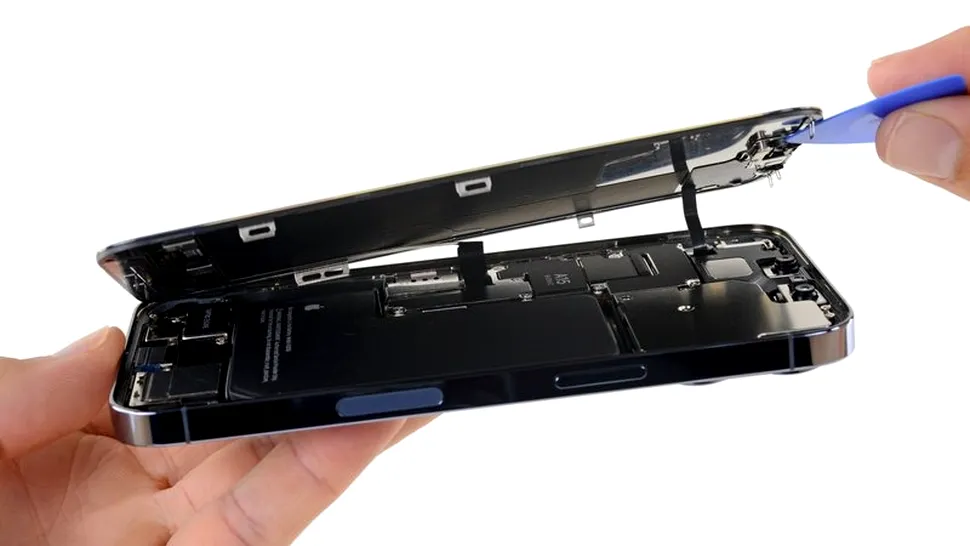 iPhone 13 Pro dezasamblat complet. Ce a integrat Apple în noul său flagship