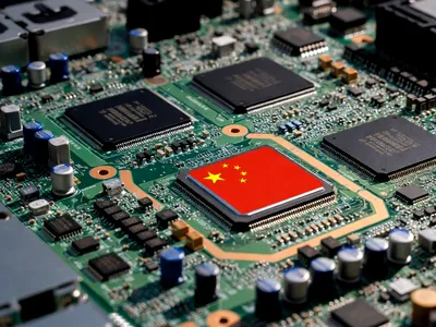 Statele Unite impun noi restricții de import pentru roboți și invertoare din China. Autoritățile de la Beijing amenință cu represalii