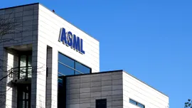 ASML crește puterea tehnologiei EUV și promite un salt major în producția de cipuri
