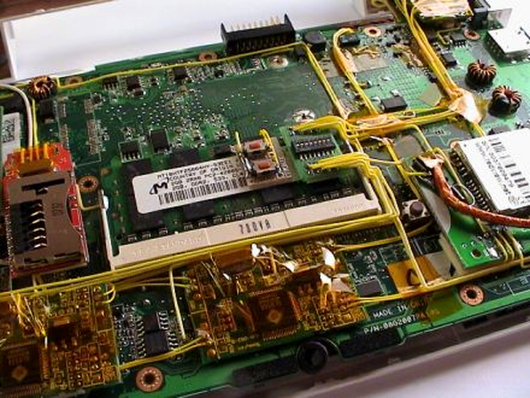 ASUS Eee PC supermodat