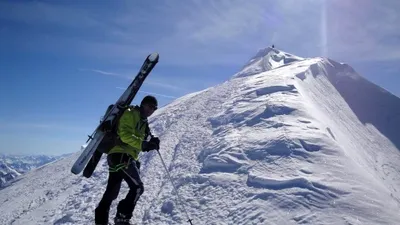 Google ne invită să escaladăm cel mai înalt munte din Europa, cu ajutorul Street View
