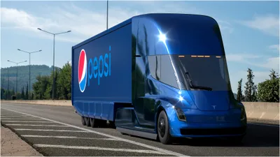 Probleme pentru noile camioane Tesla de la Pepsi. Unul, surprins defect pe marginea drumului