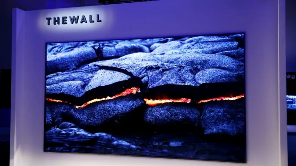 Samsung a prezentat The Wall, un televizor modular uriaş, cu diagonala de 370 de centimetri