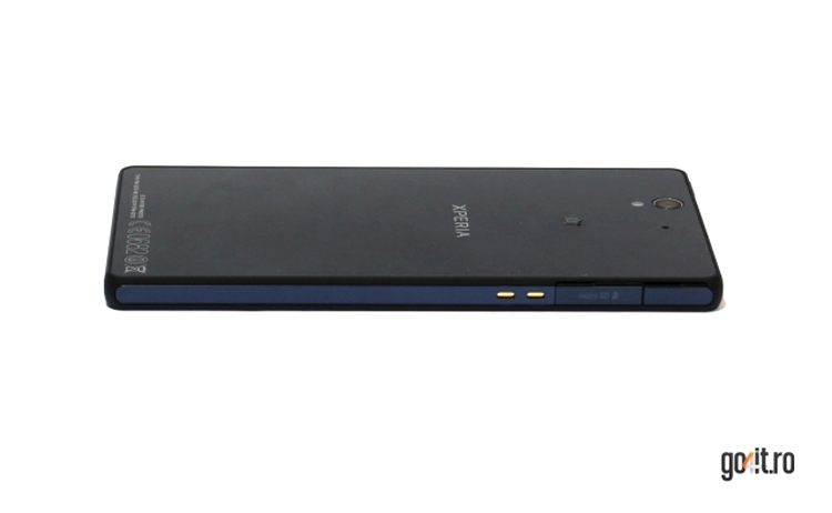 Sony Xperia Z - carcasă de 7,9 mm