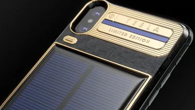 Carcasa cu panou solar pentru iPhone X care este de patru ori mai scumpă decât telefonul