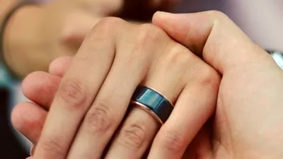 Acest inel le permite utilizatorilor să simtă bătăile inimii partenerului de viaţă
