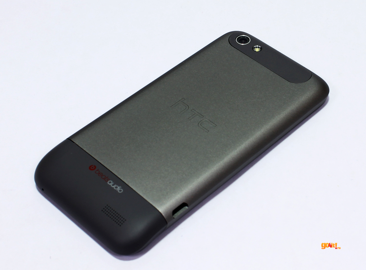 HTC One V 