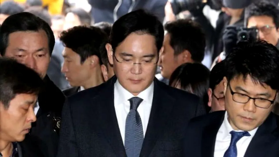 Liderul de facto al Samsung a fost arestat în Coreea de Sud