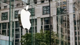 Apple lansează primul său iPhone pliabil: Prețul va fi foarte ridicat