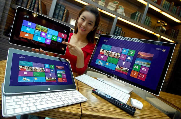 LG prezintă o tabletă Windows 8 cu tastatură slide şi un PC All-in-One