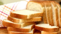 Cumperi pâine feliată? După ce vei citi asta, nu o vei mai pune niciodată în coș