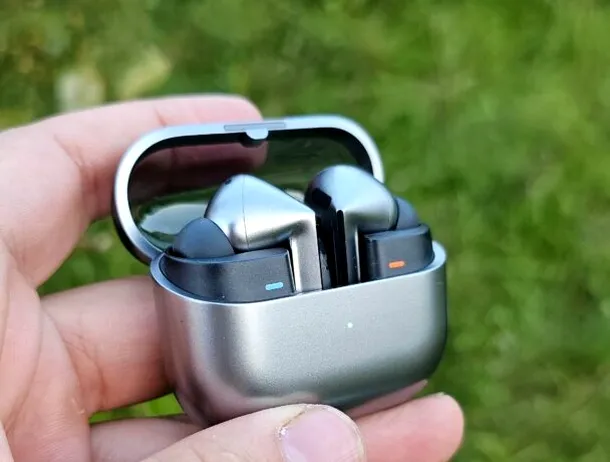Căștile Samsung Galaxy Buds 3 FE vor beneficia de o îmbunătățire majoră