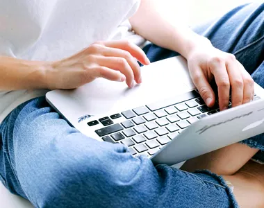 Slovenia vrea să interzică accesul copiilor sub 15 ani pe rețele sociale