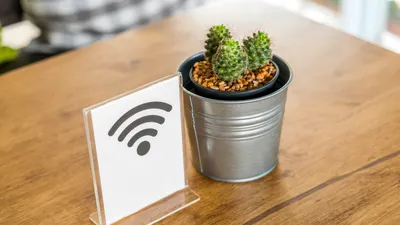 Cele mai ciudate lucruri care perturbă semnalul Wi-Fi – și cum să-ți îmbunătățești conexiunea