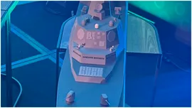 Foto: Au apărut primele imagini cu macheta battleship-ului din „clasa Trump”. Un detaliu atrage imediat atenția