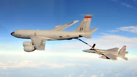 Ce trebuie să știm despre KC-135, cisterna aeriană americană prăbușită în Irak. Aeronavele ar putea ajunge în curând și în România