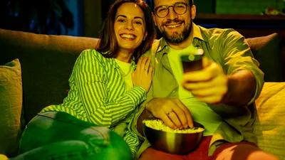 Top 3 smart TV-uri ieftine în oferta de Black Friday 2025 de la Kaufland. Prețuri începând cu 500 de lei