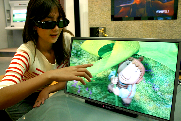 LG va comercializa monitoare 3D