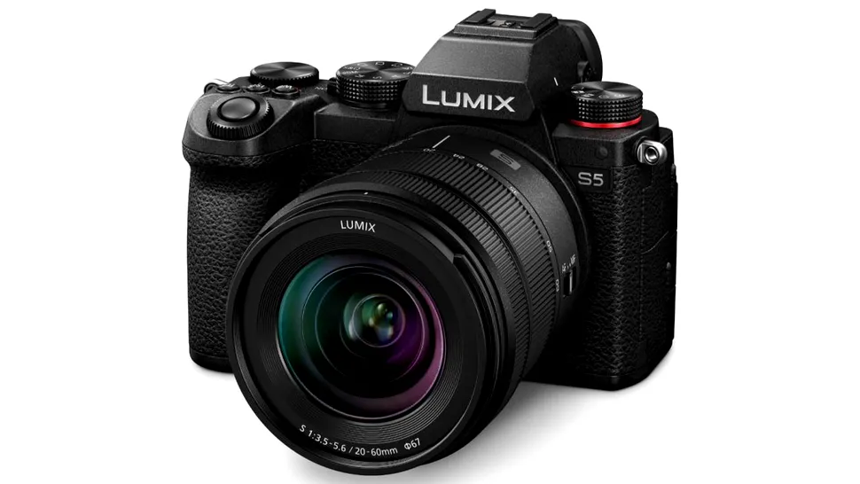 Panasonic anunță Lumix S5, cameră mirrorless full-frame pentru filmare 4K