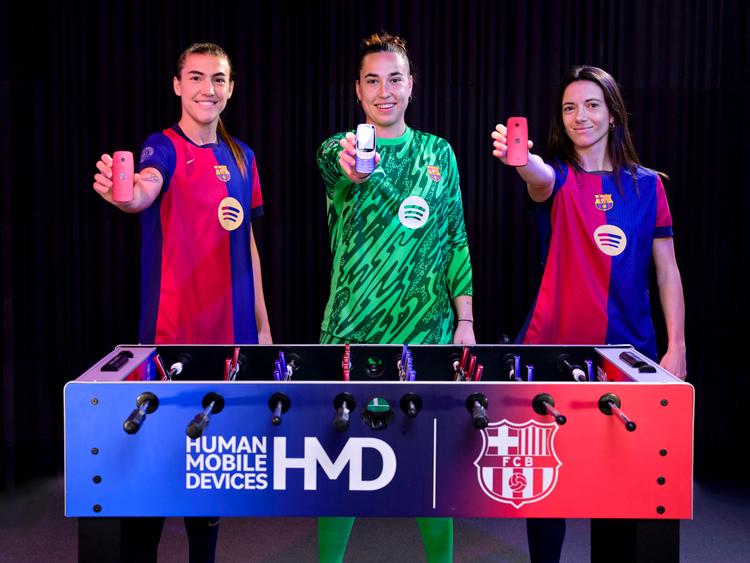 HMD Barça 3210