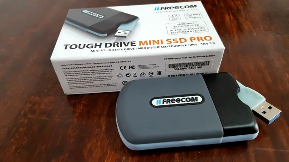 Freecom Tough Drive Mini SSD Pro 256 GB - un dispozitiv de stocare extern cât un card bancar, rezistent la apă şi rapid [REVIEW]
