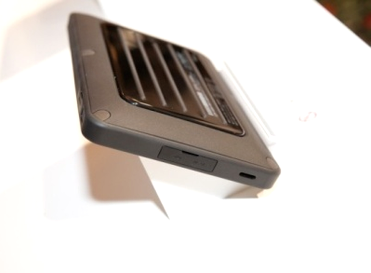 Asus TOUGH ar putea prefigura un nou model Eee Tab