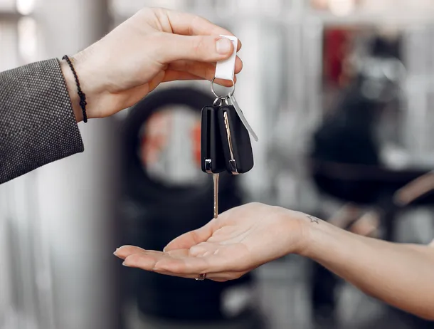 Rabla Auto 2026 începe luni: Cum poți obține până la 18.500 de lei pentru o mașină nouă și documentele necesare