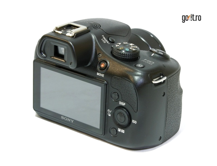 Sony A3000 - ecranul cu rezoluţie redusă