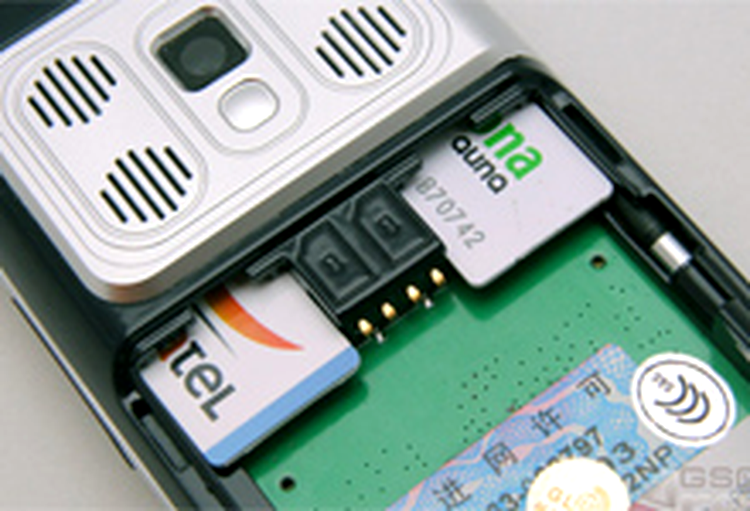 Telefoane mobile dual SIM