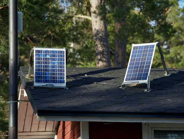 Vrei energie solară acasă? Lidl are un kit fotovoltaic cu modulul WiFi integrat la preț tentant