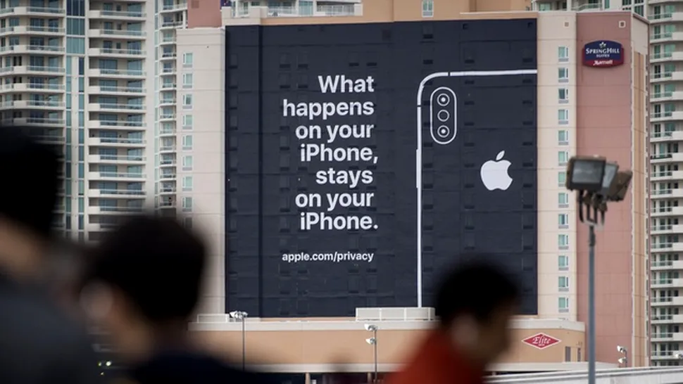 Apple oferă un ultimatum dezvoltatorilor de aplicaţii care colectau date personale