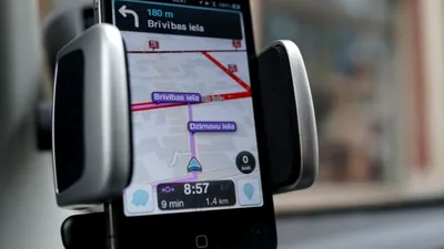 GPS-ul de pe unele smartphone-uri din 2018 va avea o marjă de eroare de doar 30 de centimetri