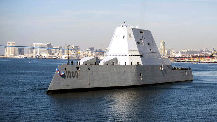 distrugatorul uss zumwalt