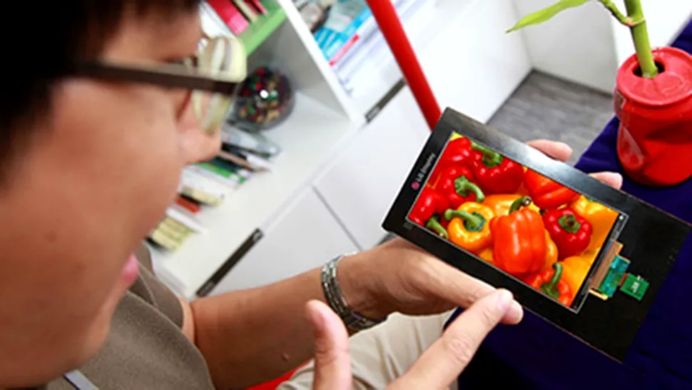 LG a anunţat primul ecran Quad HD pentru telefoanele mobile