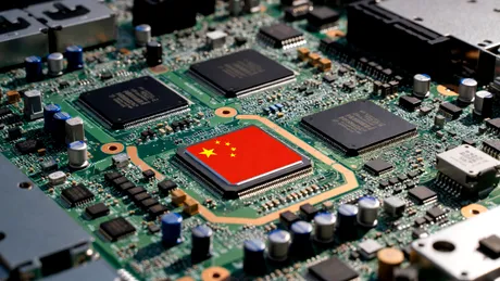 Statele Unite impun noi restricții de import pentru roboți și invertoare din China. Autoritățile de la Beijing amenință cu represalii