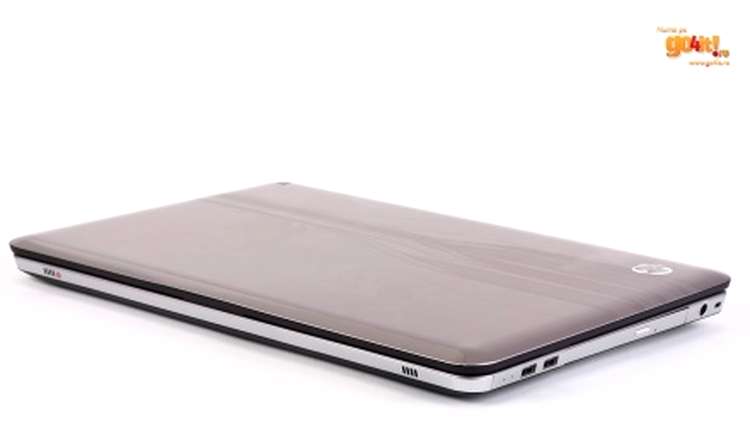 Un profil subţire pentru un laptop multimedia
