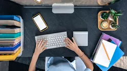 #SiguranțaOnline: Ghid de supraviețuire digitală pentru elevi, părinți și profesori, lansat de mai multe instituții la început de an școlar