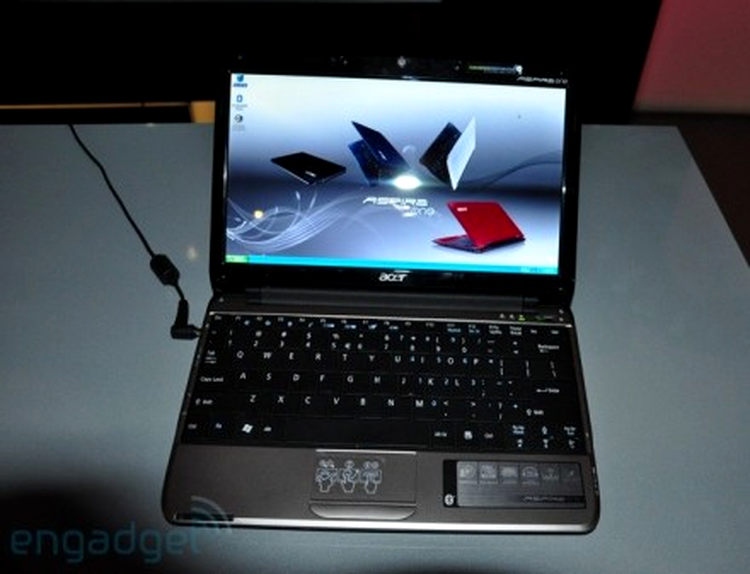 Acer Aspire One, un netbook cu ecran de 11.6"